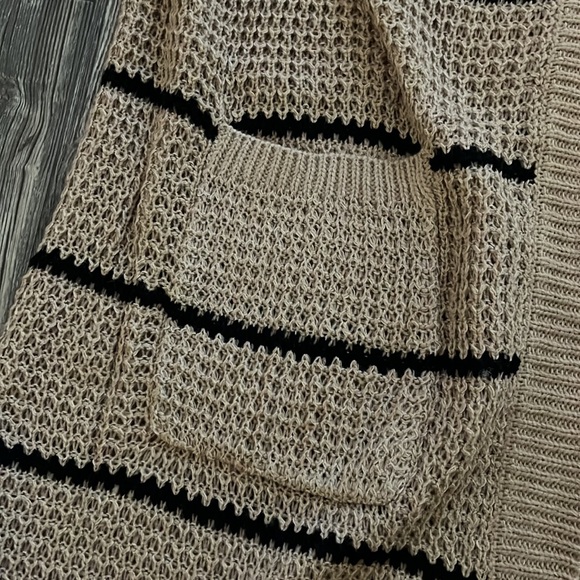 Tan and black striped cardigan with hood - Picture 2 of 5